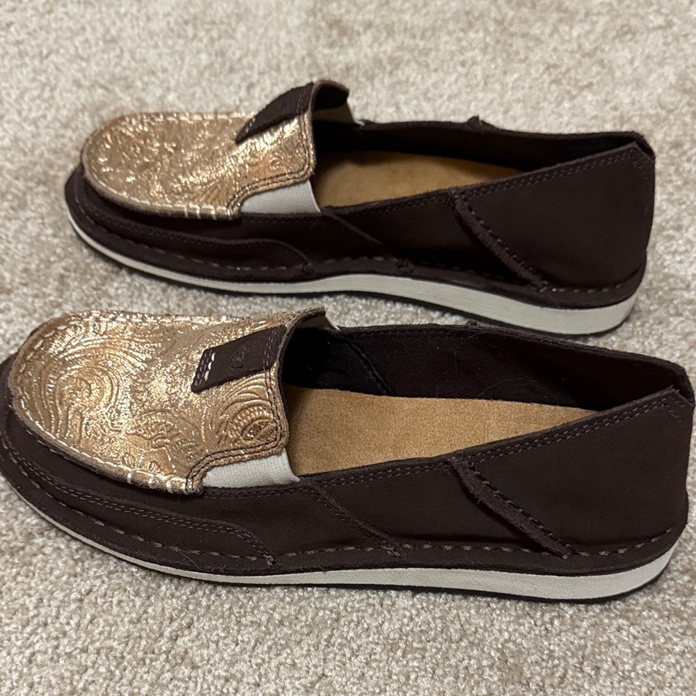 Ariat Women's Brown and Metallic Gold Flats - Picture 5 of 5